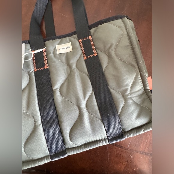 ✨SALE✨ ZARA KIDS/ QUILTED TOTE BAG ✨SALE✨ - Picture 6 of 9